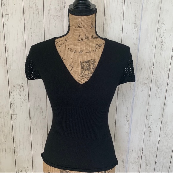 Trina Turk Sweaters - Trina Turk Crochet Short Sleeve Sweater Medium